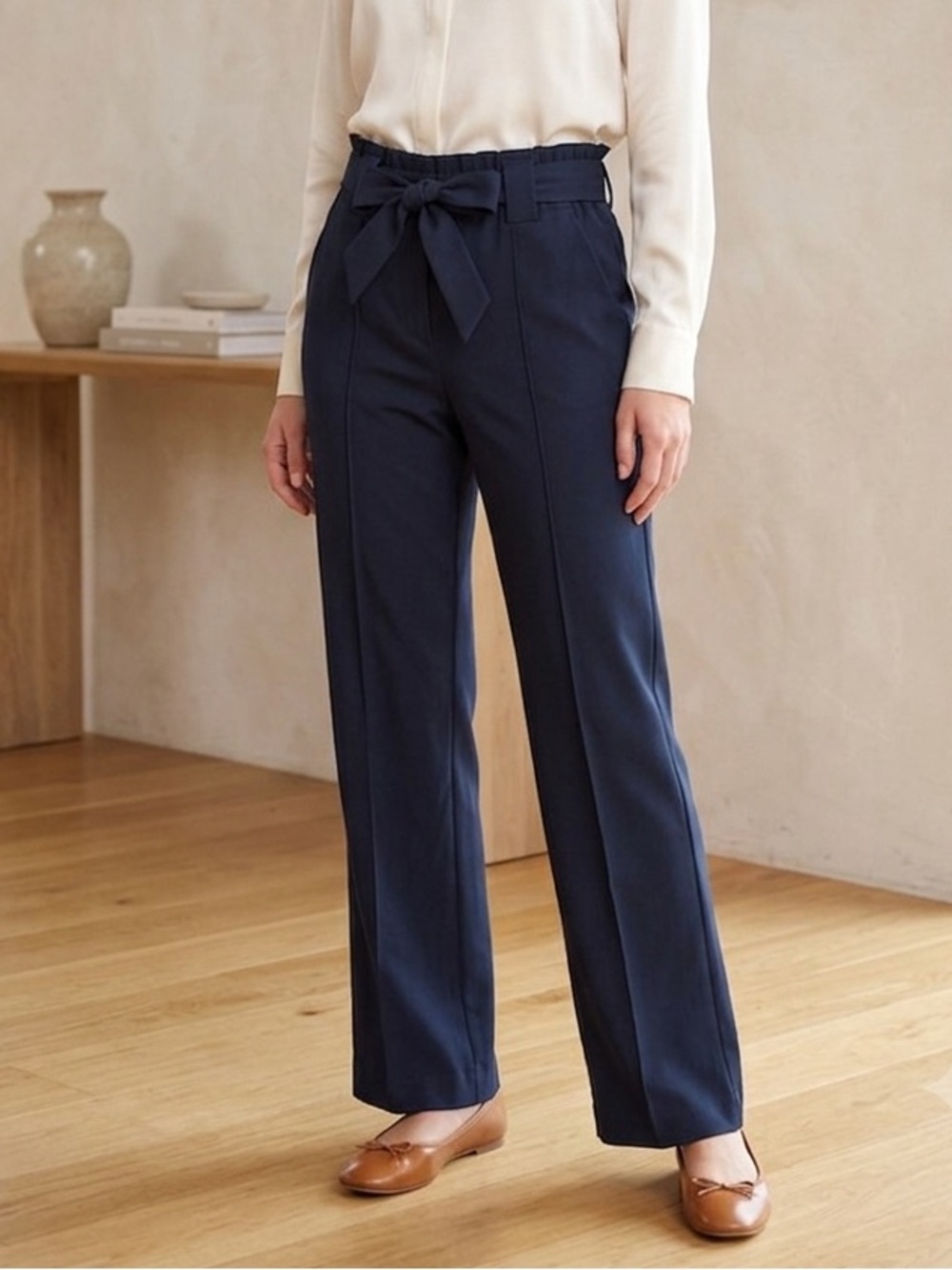 Athleta Destination Wide Leg Paperbag Waist Pants Navy Blue Trousers Size 4
